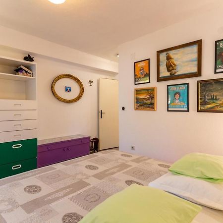 Maris Apartamento Sveti Filip i Jakov Exterior foto