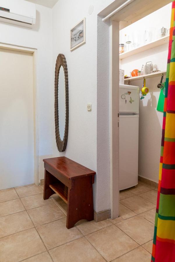 Maris Apartamento Sveti Filip i Jakov Exterior foto